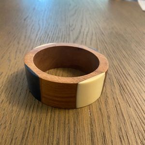 French connection wooden 2 color bangle bracelet